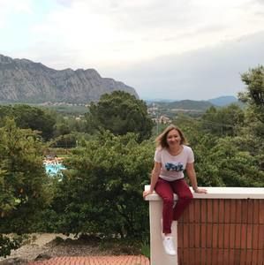 Meet your Posher, Anna